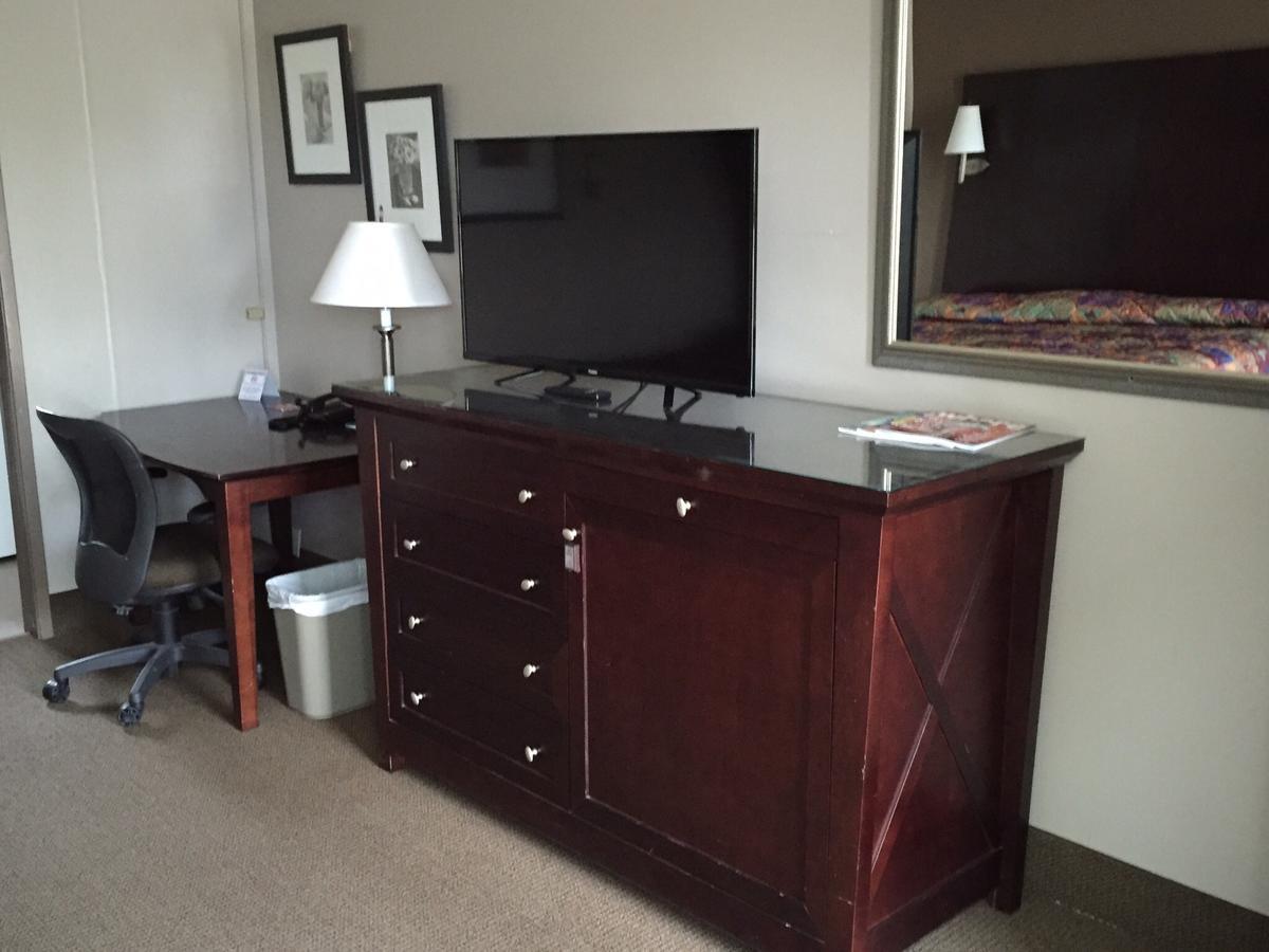 Whitemud Inn Edmonton South Luaran gambar