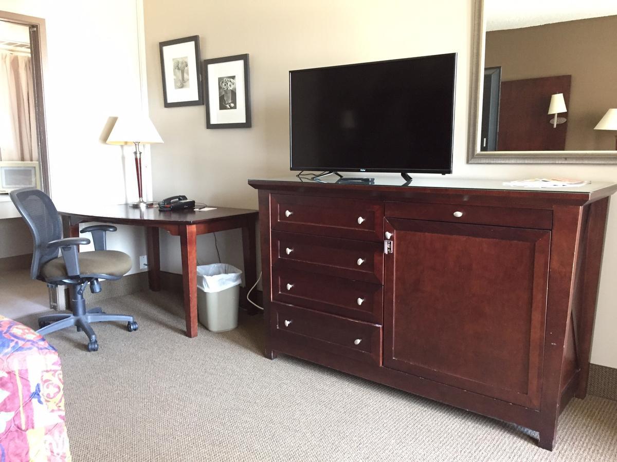 Whitemud Inn Edmonton South Luaran gambar